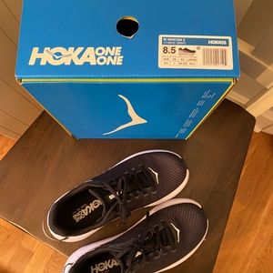 Hoka Rincon 2 sneakers